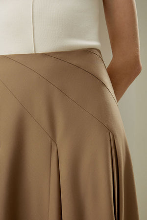 Camel Seamed A-Line Midi Skirt - seam detail